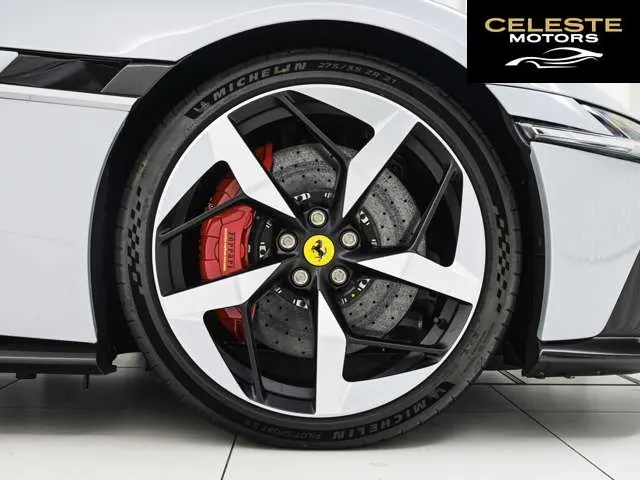 FERRARI 12 Cilindri 2025 — photo 5 sur 8