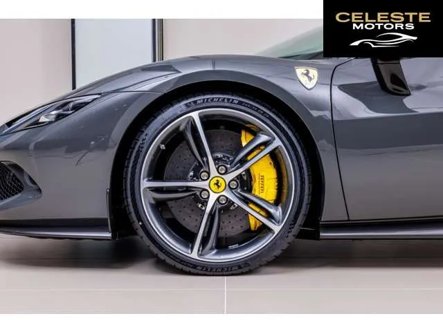 FERRARI 296GTB 2024 — photo 8 sur 8