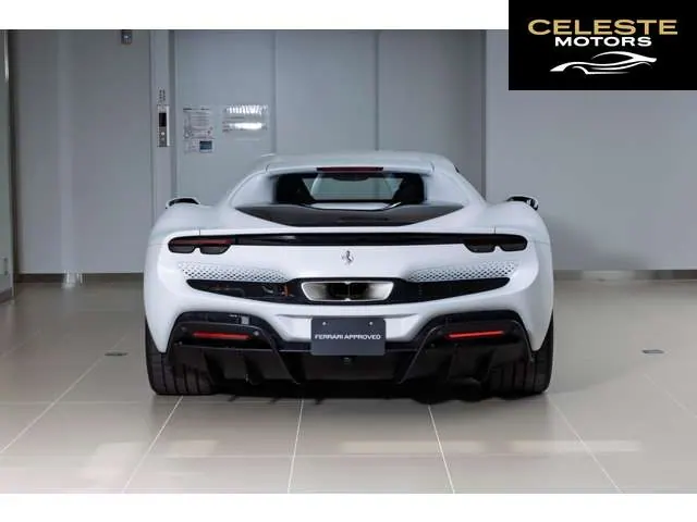 FERRARI 296GTB 2024 — photo 5 sur 8