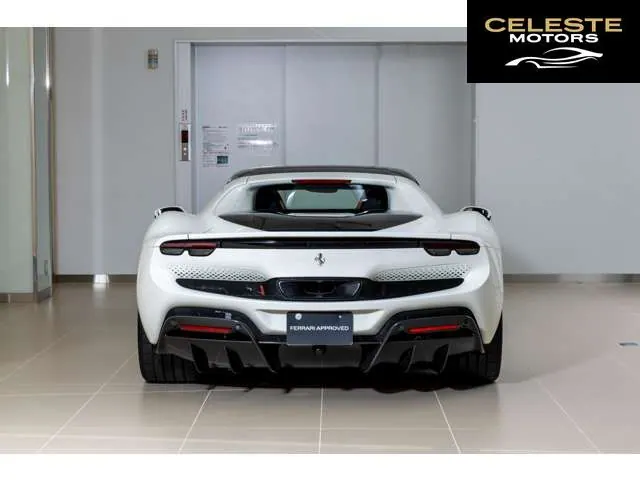 FERRARI 296GTB 2025 — photo 5 sur 8