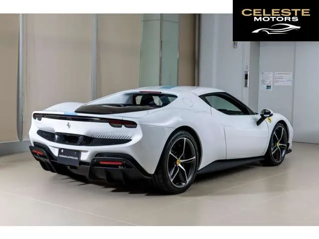 FERRARI 296GTB 2025 — photo 4 sur 8