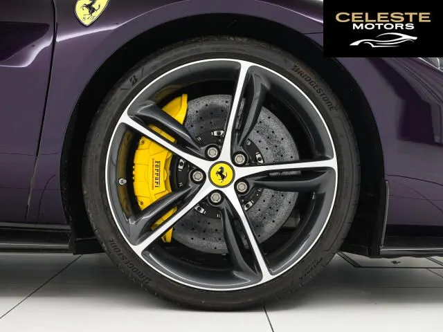 FERRARI 296GTB 2023 — photo 4 sur 8