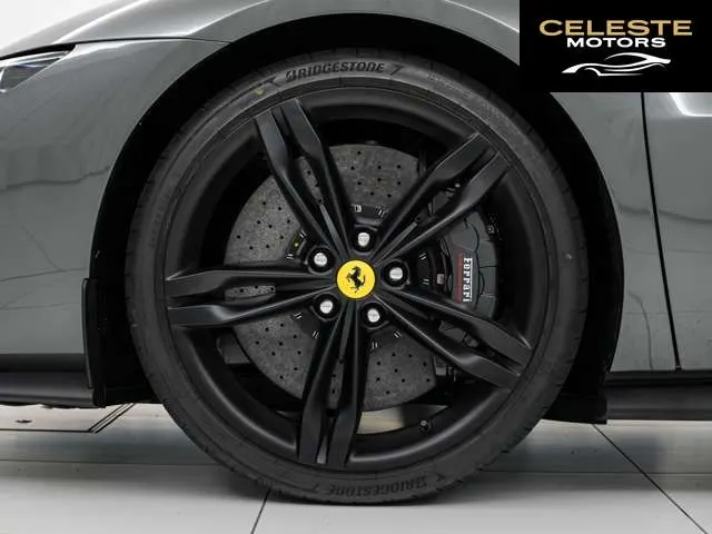 FERRARI 296GTB 2025 — photo 5 sur 8