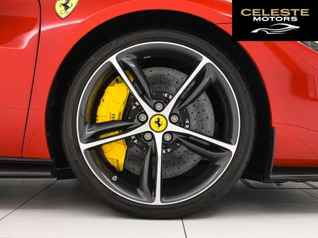 FERRARI 296GTB 2023 — photo 4 sur 8