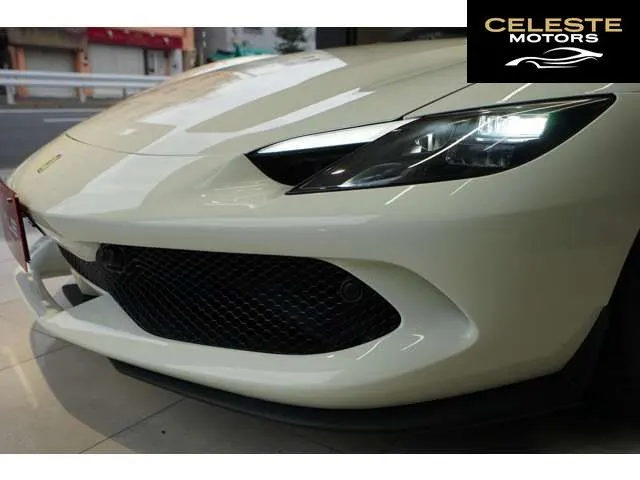 FERRARI 296GTB 2024 — photo 8 sur 8