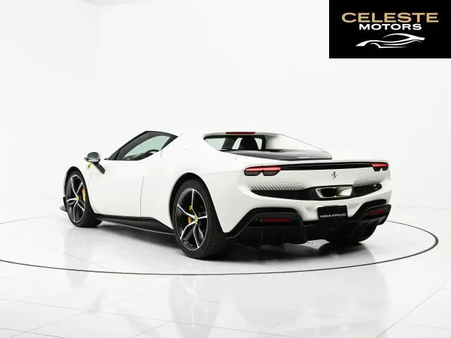 FERRARI 296GTB 2025 — photo 6 sur 8