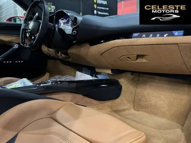 FERRARI 296GTB 2024 — photo 5 sur 8