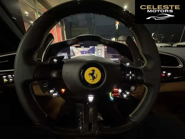 FERRARI 296GTB 2024 — photo 6 sur 8
