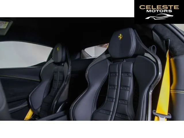 FERRARI 296GTB 2025 — photo 7 sur 8