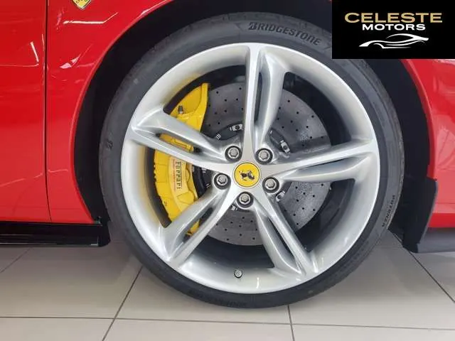 FERRARI 296GTB 2024 — photo 3 sur 8