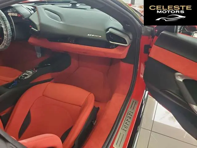 FERRARI 296GTB 2024 — photo 8 sur 8