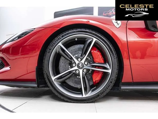 FERRARI 296GTB 2023 — photo 7 sur 8