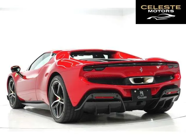 FERRARI 296GTB 2023 — photo 2 sur 8