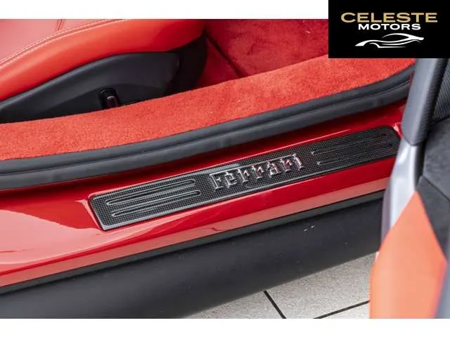 FERRARI 296GTB 2025 — photo 7 sur 8