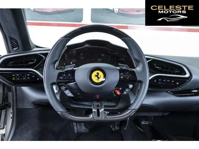 FERRARI 296GTB 2025 — photo 2 sur 8