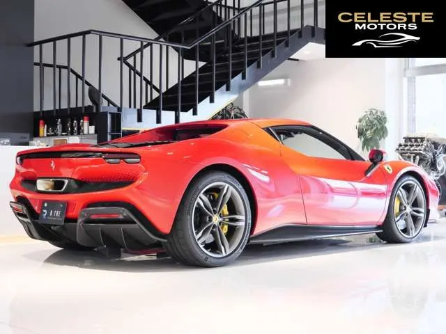 FERRARI 296GTB 2023 — photo 8 sur 8