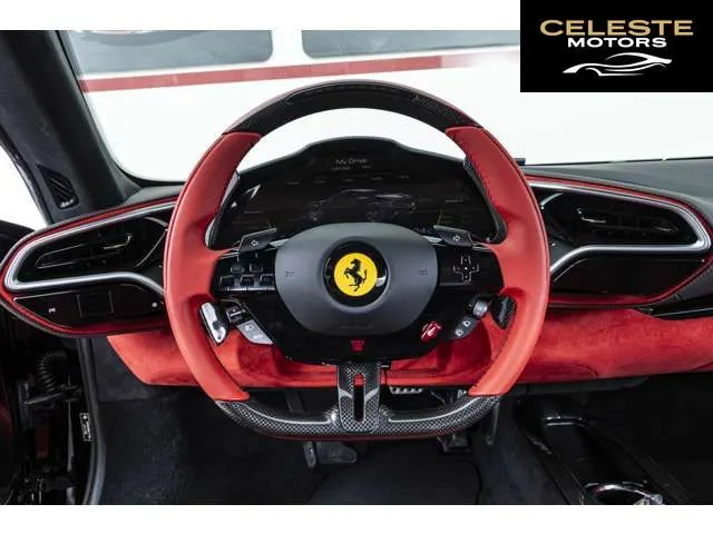 FERRARI 296GTB 2024 — photo 2 sur 8