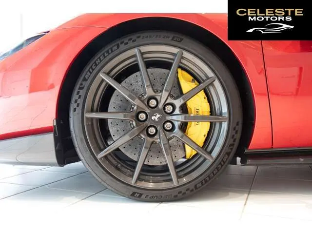FERRARI 296GTB 2023 — photo 2 sur 8