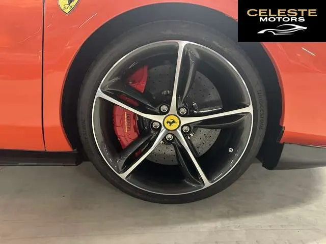 FERRARI 296GTB 2023 — photo 5 sur 8