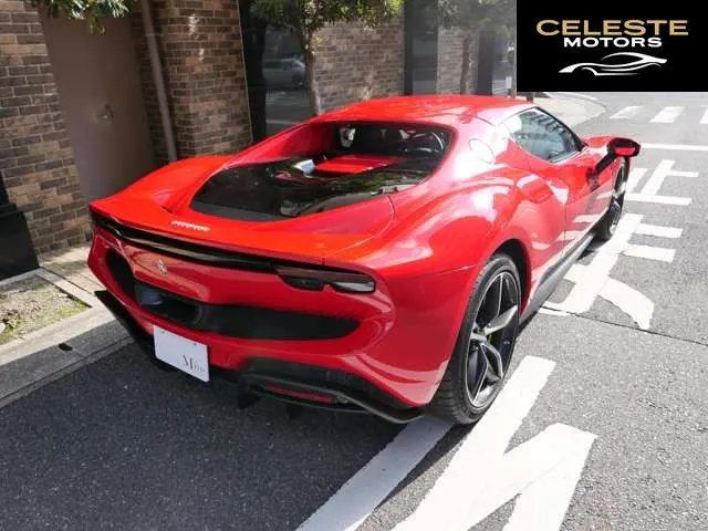 FERRARI 296GTB 2024 — photo 6 sur 8