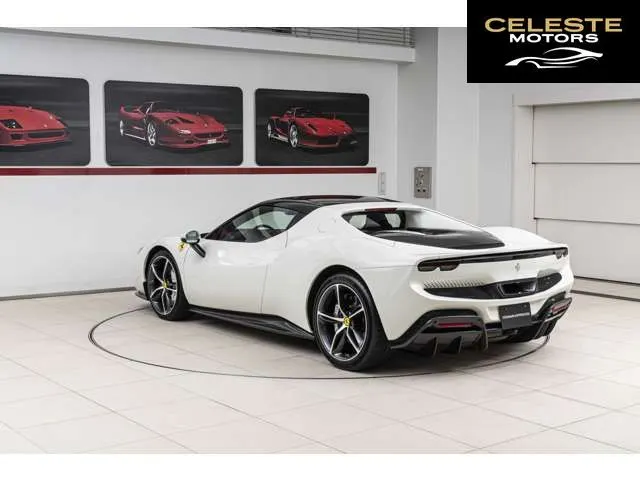 FERRARI 296GTB 2024 — photo 4 sur 8