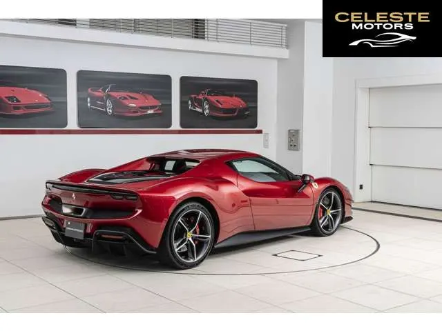 FERRARI 296GTB 2024 — photo 2 sur 8