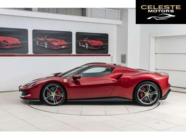 FERRARI 296GTB 2024 — photo 5 sur 8