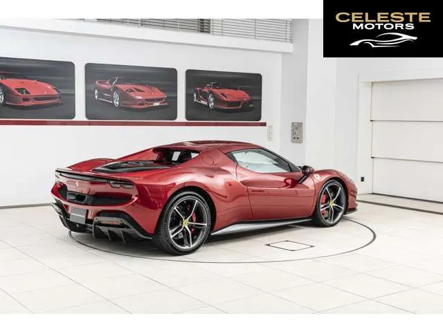 FERRARI 296GTB 2024 — photo 2 sur 8