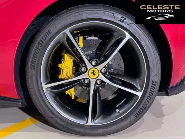 FERRARI 296GTB 2023 — photo 2 sur 8