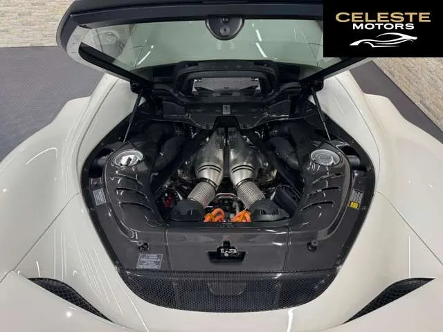 FERRARI 296GTB 2025 — photo 4 sur 8
