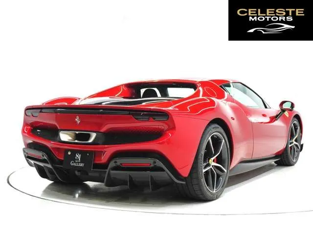 FERRARI 296GTB 2023 — photo 3 sur 8