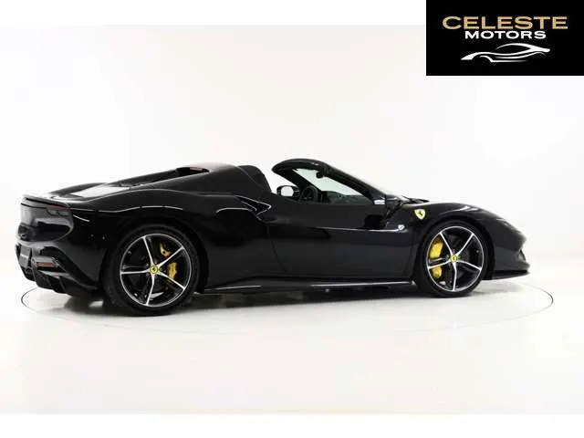 FERRARI 296GTS 2024 — photo 6 sur 8