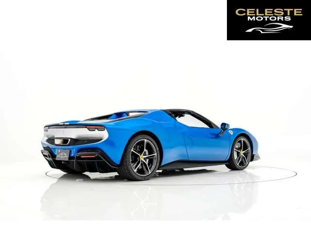 FERRARI 296GTS 2025 — photo 4 sur 8