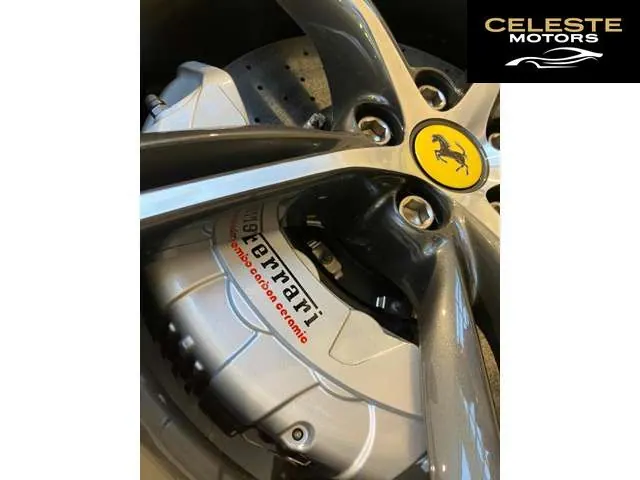 FERRARI 296GTS 2025 — photo 3 sur 8