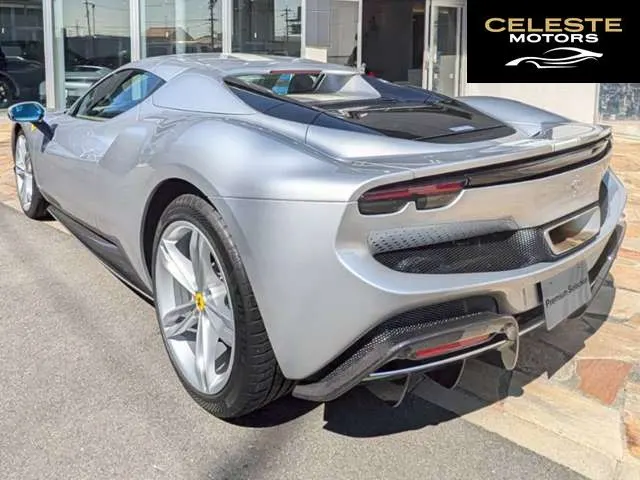 FERRARI 296GTS 2024 — photo 8 sur 8