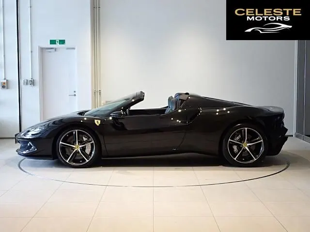 FERRARI 296GTS 2024 — photo 3 sur 8