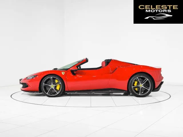 FERRARI 296GTS 2025 — photo 4 sur 8