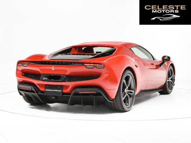 FERRARI 296GTS 2025 — photo 7 sur 8