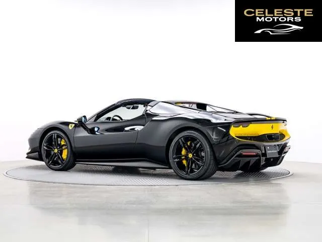 FERRARI 296GTS 2025 — photo 6 sur 8