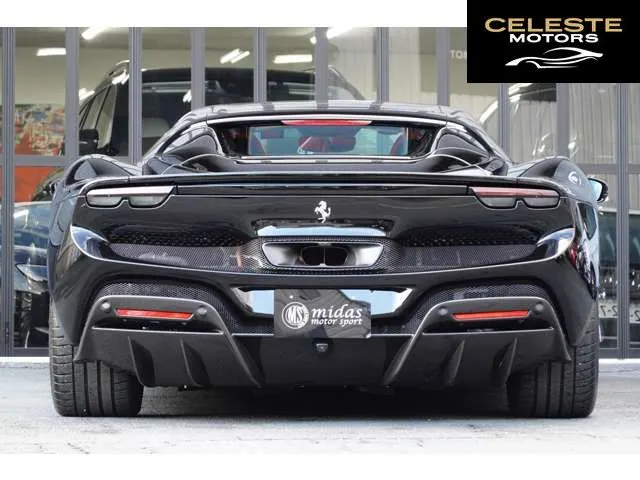 FERRARI 296GTS 2024 — photo 6 sur 8