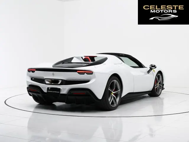 FERRARI 296GTS 2025 — photo 5 sur 8