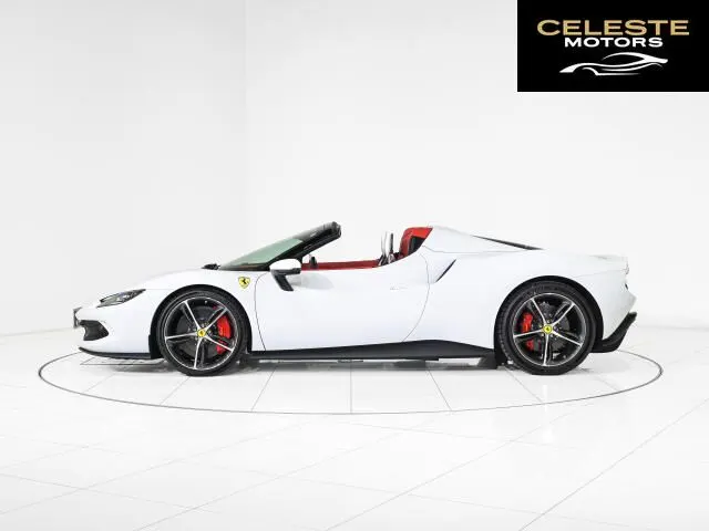 FERRARI 296GTS 2025 — photo 4 sur 8