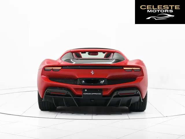 FERRARI 296GTS 2024 — photo 2 sur 8