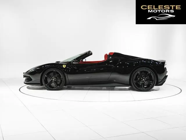 FERRARI 296GTS 2024 — photo 4 sur 8