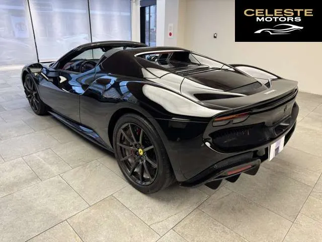 FERRARI 296GTS 2025 — photo 5 sur 8