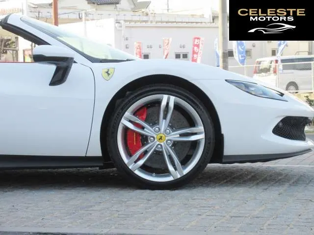 FERRARI 296GTS 2024 — photo 7 sur 8