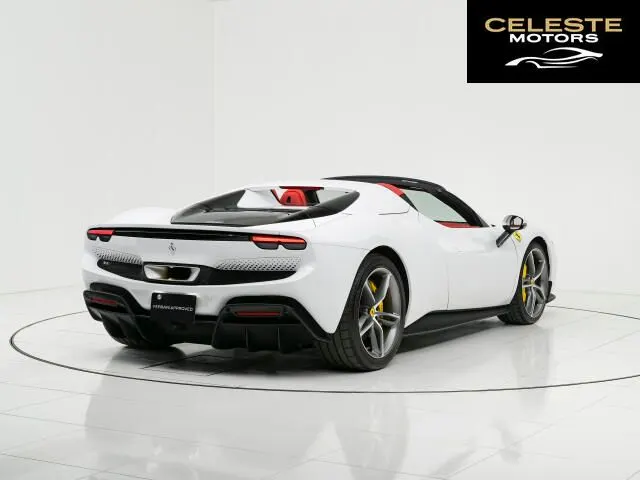 FERRARI 296GTS 2024 — photo 5 sur 8