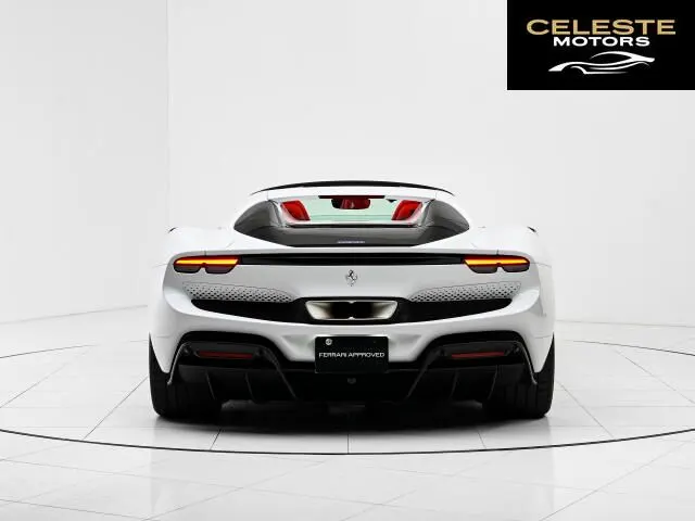 FERRARI 296GTS 2025 — photo 2 sur 8
