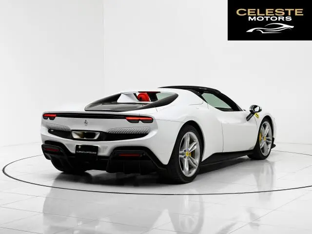 FERRARI 296GTS 2025 — photo 5 sur 8