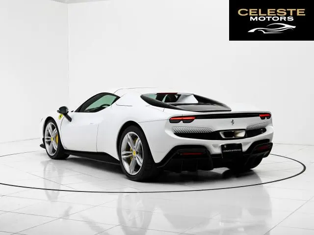 FERRARI 296GTS 2025 — photo 6 sur 8